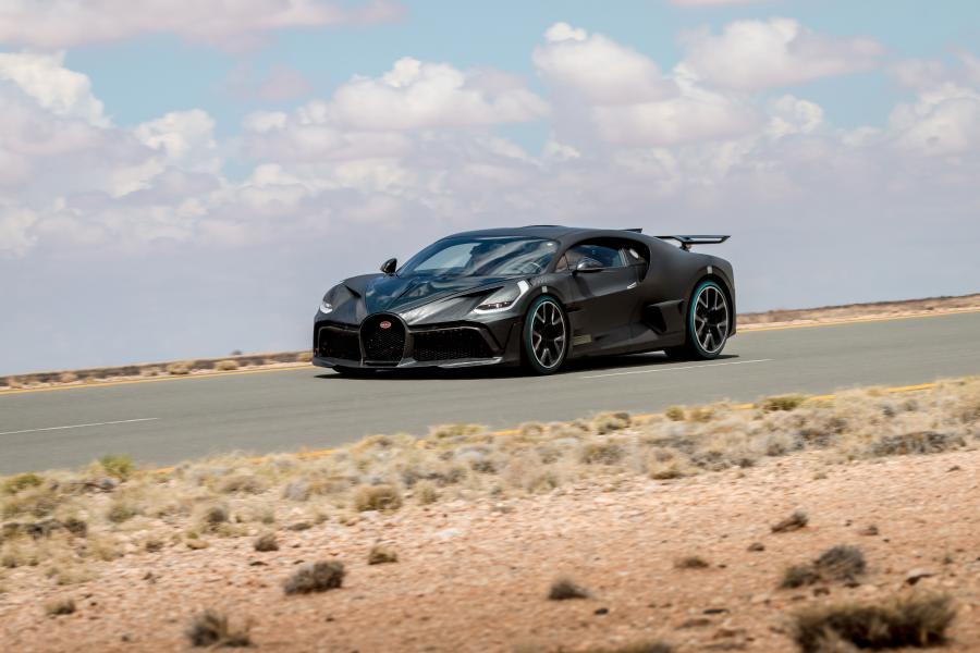  Bugatti Divo Prototype 2018 года  (фото 1 из 4)